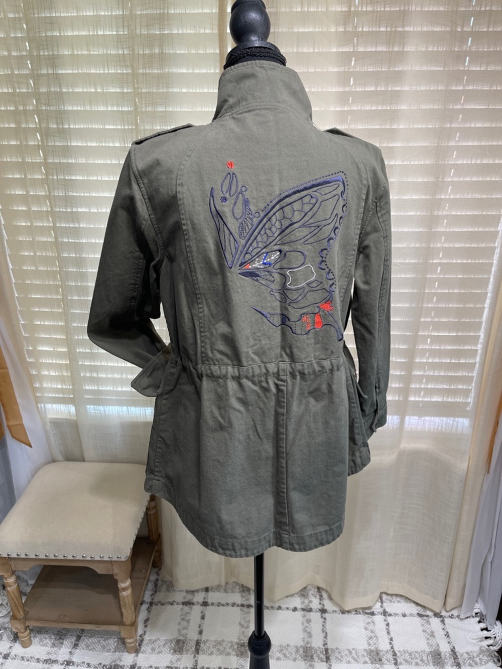 Olive Green Butterfly-Embroidered Utility Jacket(New-Never worn)